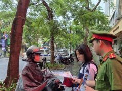 Học sinh đi xe máy nhiều nhưng hiểu biết pháp luật giao thông gần như bằng 0?