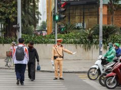 Đồng loạt triển khai ‘Ngã tư an toàn giao thông’ trên toàn thành phố Hà Nội