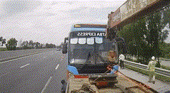 Xe container mất lái gây tai nạn thảm khốc trên cao tốc Hà Nội – Hải Phòng